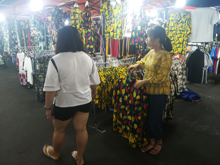 colorful clothes in son tra da nang