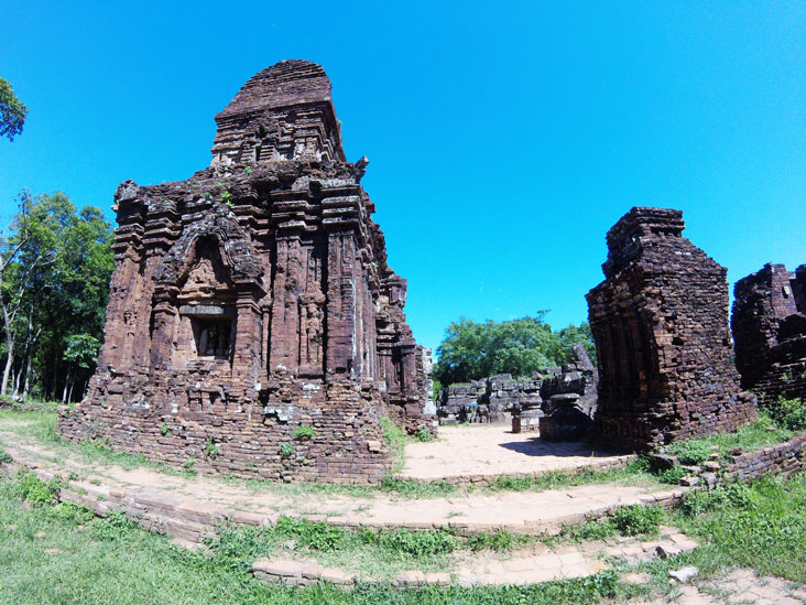 impressive ruins of My Son in Vietnam