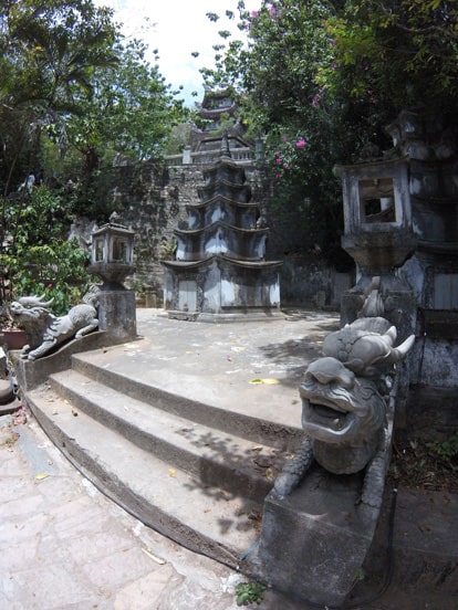 pagoda and dragons protecting the place in marble mountains in da nang