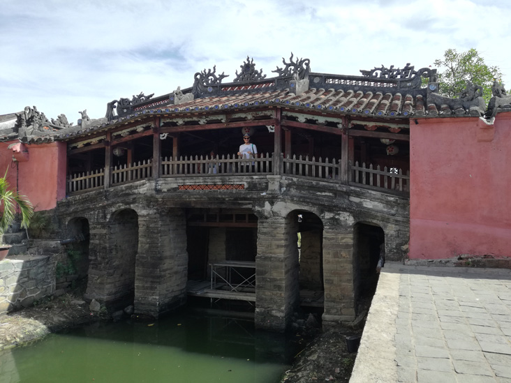 japanese bridge in hoi an, early in the morning is no body there