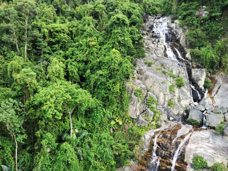 waterfall in ba na hills da nang