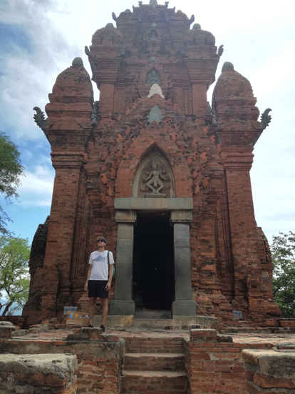 a 1000 years old tower in po klong garai