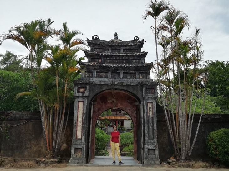 a construction that look like something religius in Minh Mang tomb